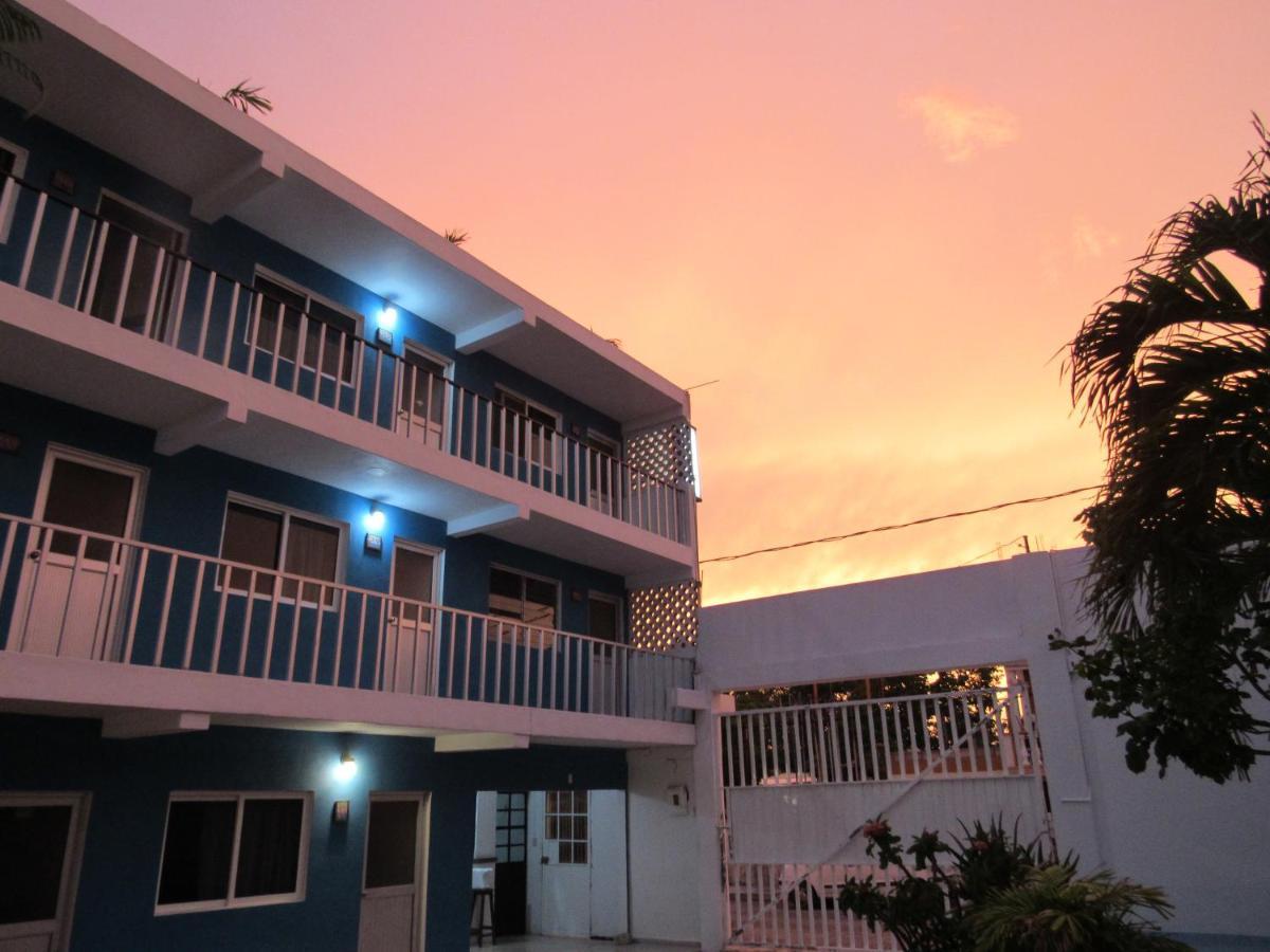 Blue Coconut Cancun Hotel Exteriör bild